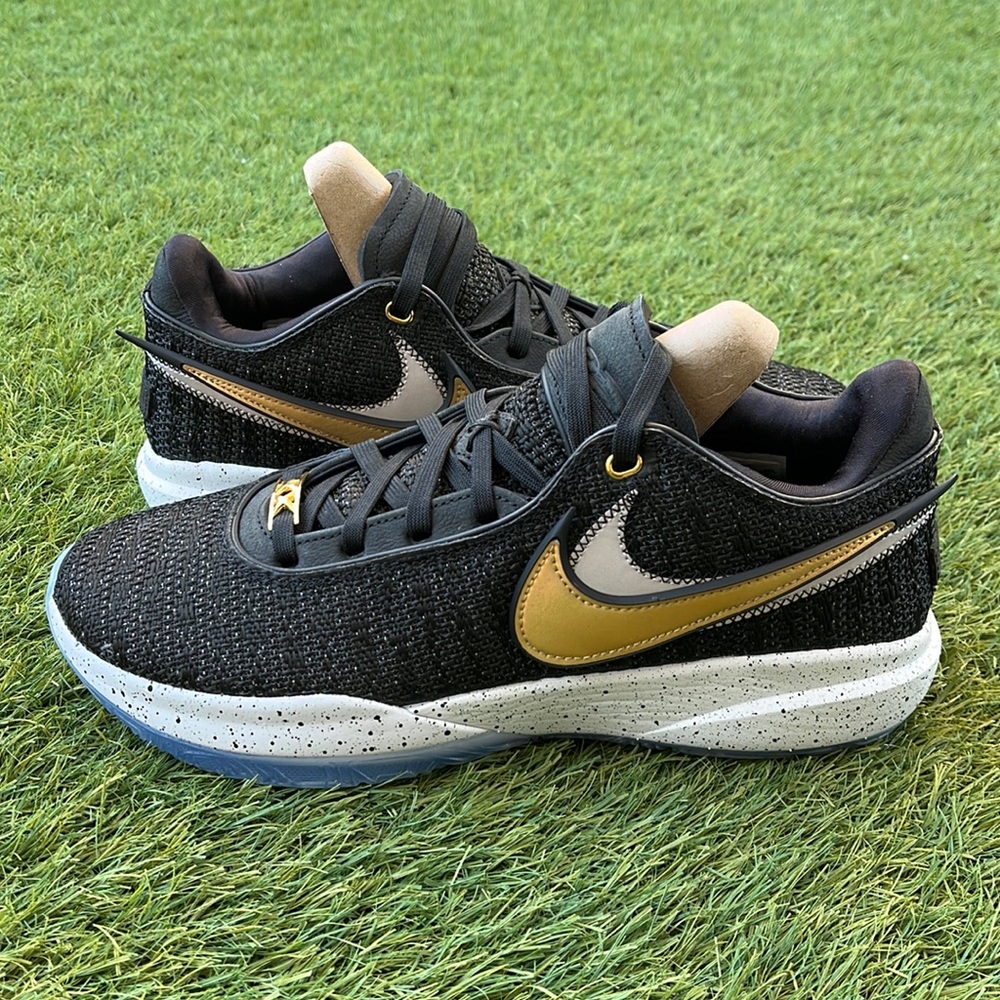 Nike Black and Gold Athletic Shoes
